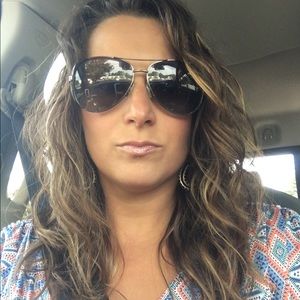 Meet your Posher, Marianna